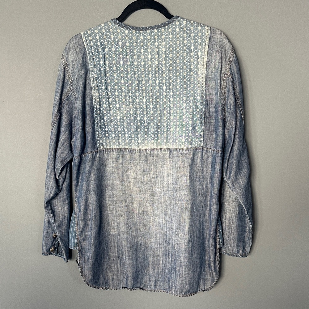 Double D Ranch Embroidered Denim Tunic Top - Picture 2 of 10